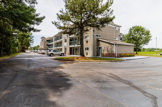 Photo - Siegel Select Bartlett