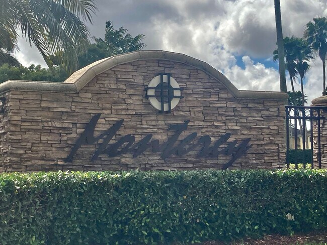 Photo - 980 NE 33rd Terrace