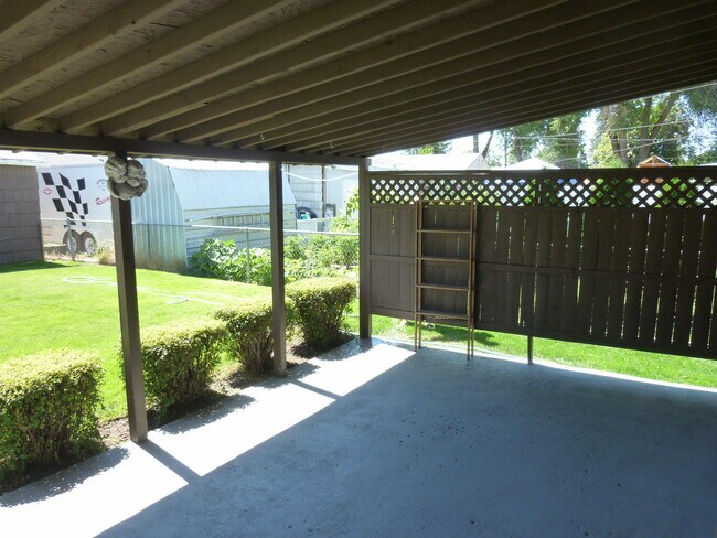 Photo - 1211 W Dalke Ave