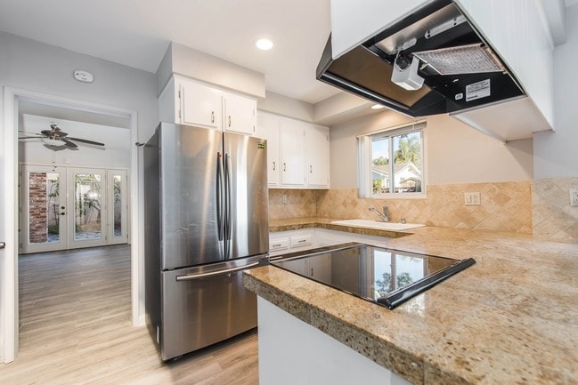 Cocina - 4710 E Shaw St Unidad 4710 -1st Floor