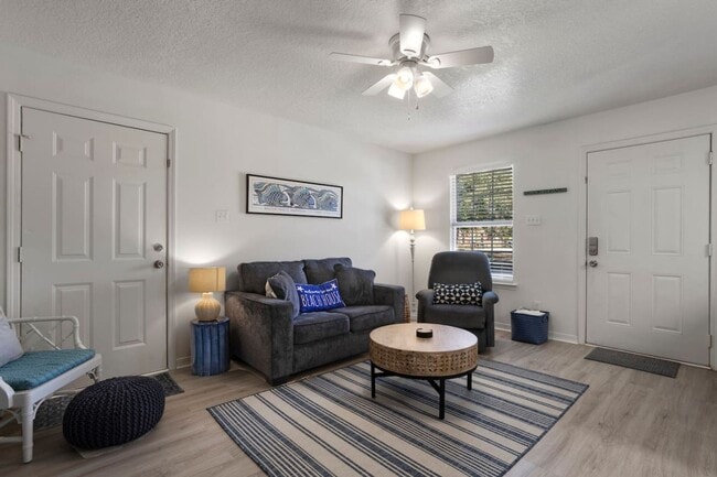 Photo - Furnished Duplex