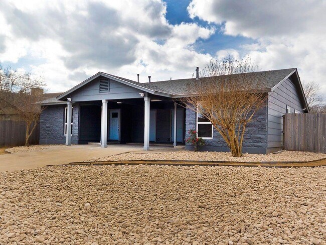Photo - 3411 Lynridge Dr