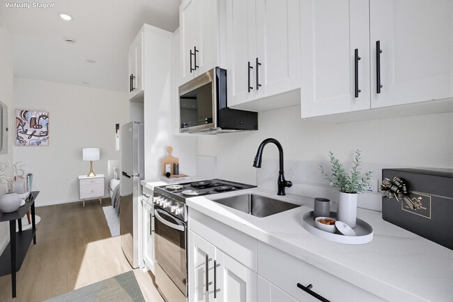 Studio #205 - Twelve @ J