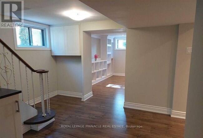 Photo - 2587 Burslem Rd