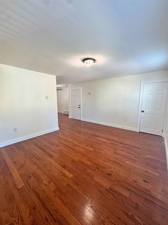 Photo - 123 Orient Ave