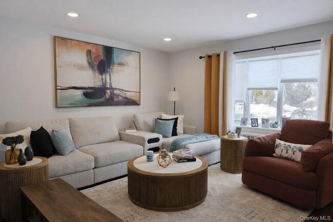 Photo - 181 Barrymore Blvd