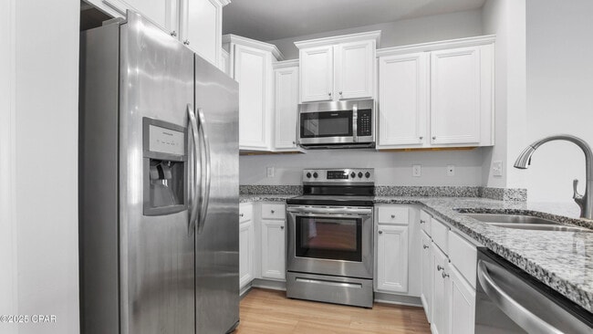 Photo - 7479 Shadow Lake Dr