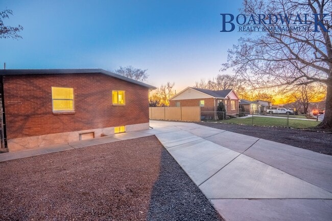 Photo - Newly Remodeled 3 Bedroom East of Harrison Blvd!