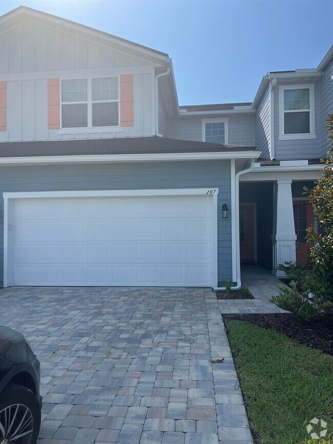 Building Photo - 207 Silver Myrtle Ct Rental