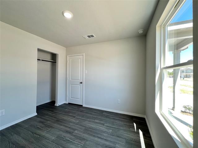 Photo - 252 Peace Lily Wy