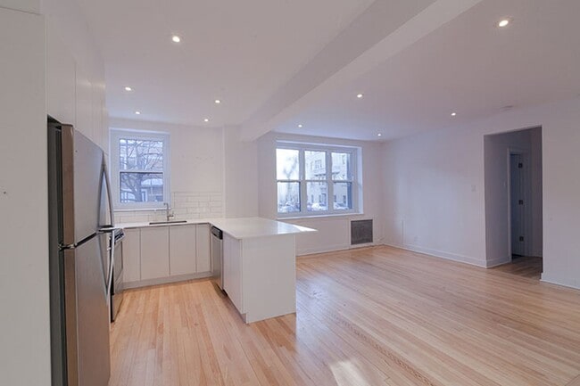 Photo - 2105 Rue Chomedey Unité 5