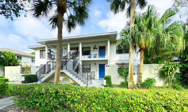 Building Photo - 3007 SW 21st Terrace Unit 292b