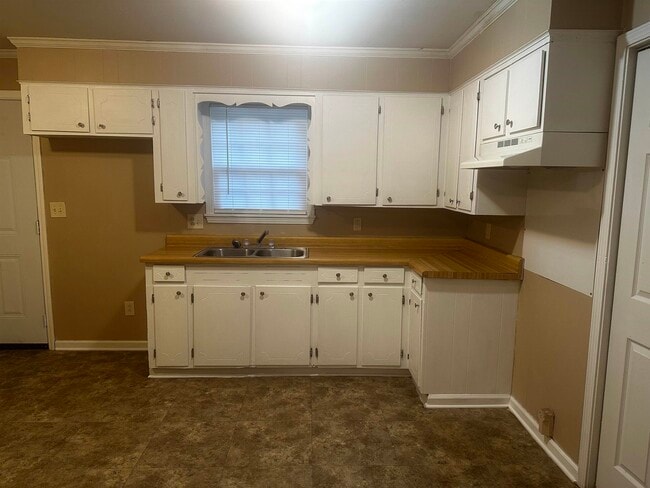 Photo - 1154 Westmoreland St
