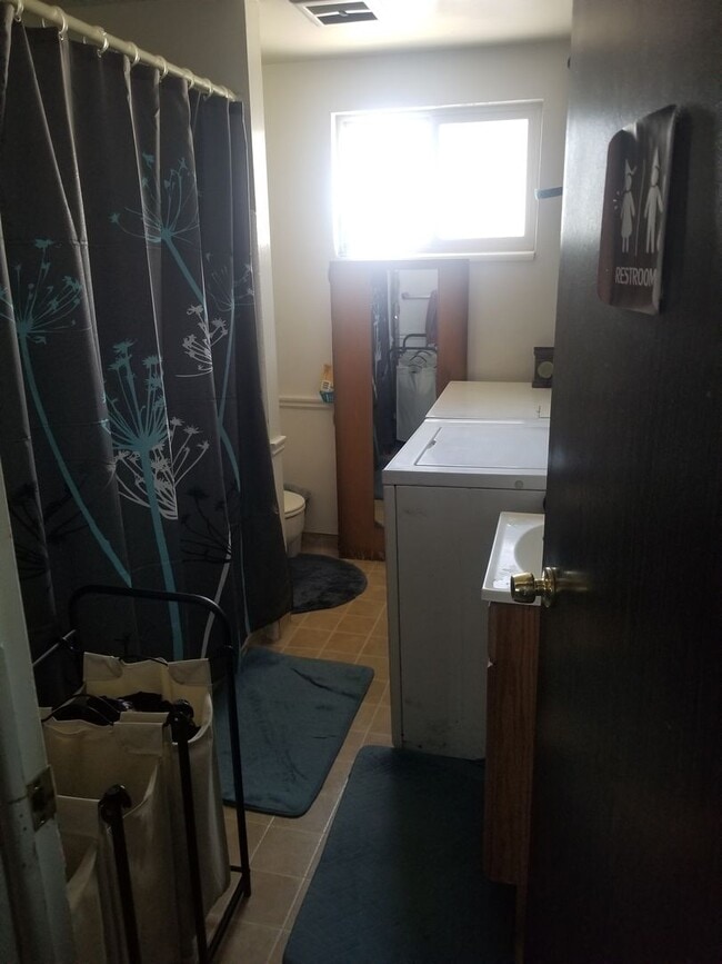 Photo - 2 Bed 1 Bath Orem Apartment by Orem Library Unidad 45