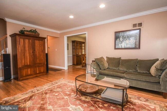 Photo - 8804 Walnut Hill Rd