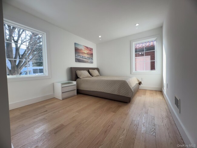 Photo - 214-31 39th Ave Unit 2