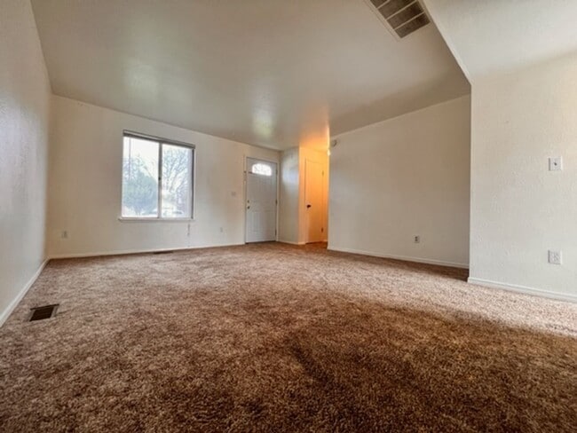 Photo - 200 N Stierman Way Unidad 718