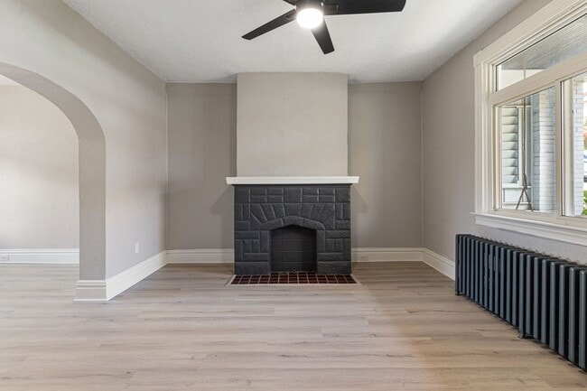 Photo - 3 bed 1.5 bath - freshly updated top to bottom, dishwasher, laundry, off street parking