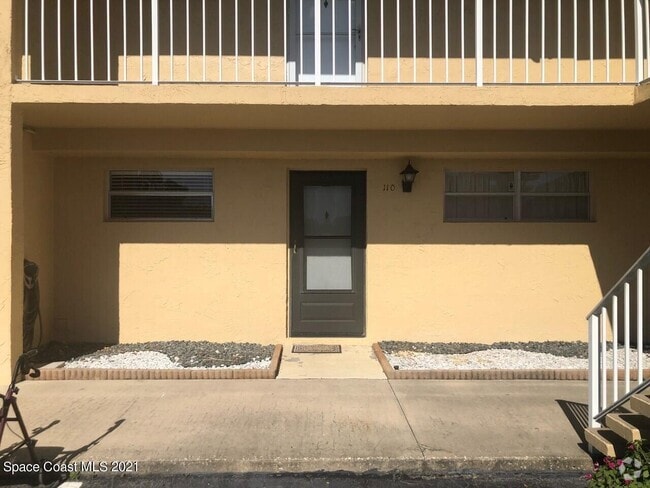 Building Photo - 2135 N Courtenay Pkwy Unit 110 Rental
