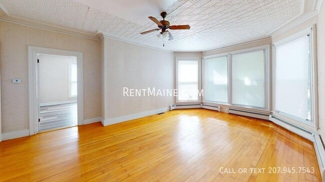 Photo - 445 Main St Unit A