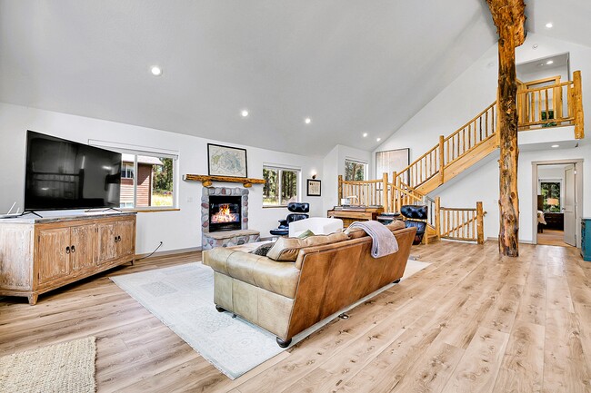 Photo - 7052 Lynx Lair Rd