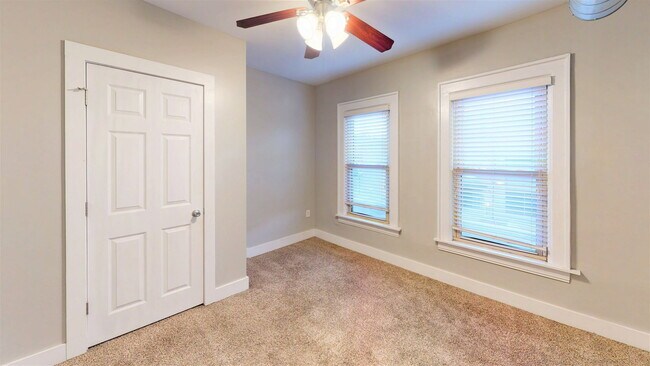 Photo - 1651 N Pearl St