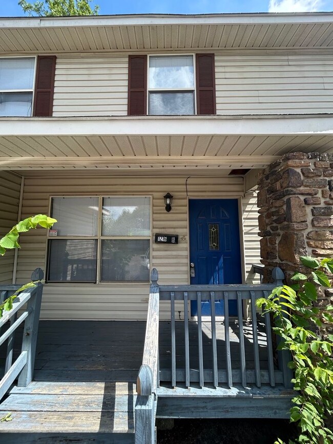 Photo - 1216 Highland Ave Apartment Unit 1216 Highland Ave -  B