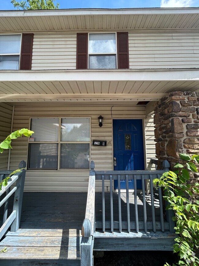 Building Photo - 1216 Highland Ave Unit 1216 Highland Ave -  B Rental