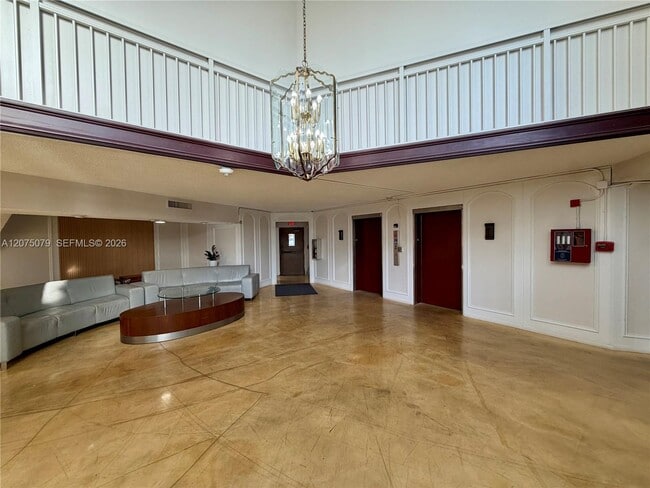 Photo - 2025 NE 164th St Unidad 608