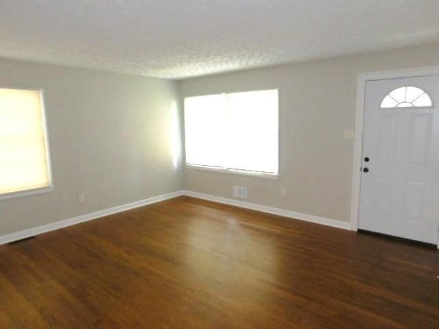 Photo - 1170 Baker Ln