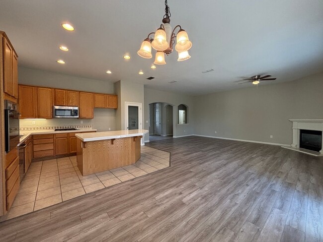 Photo - Beautiful Home with Great Layout in Newton Ranch