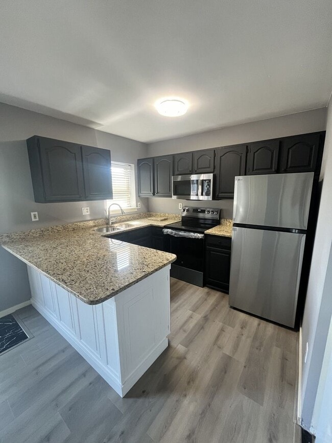 Building Photo - 146 Paladin Dr Rental