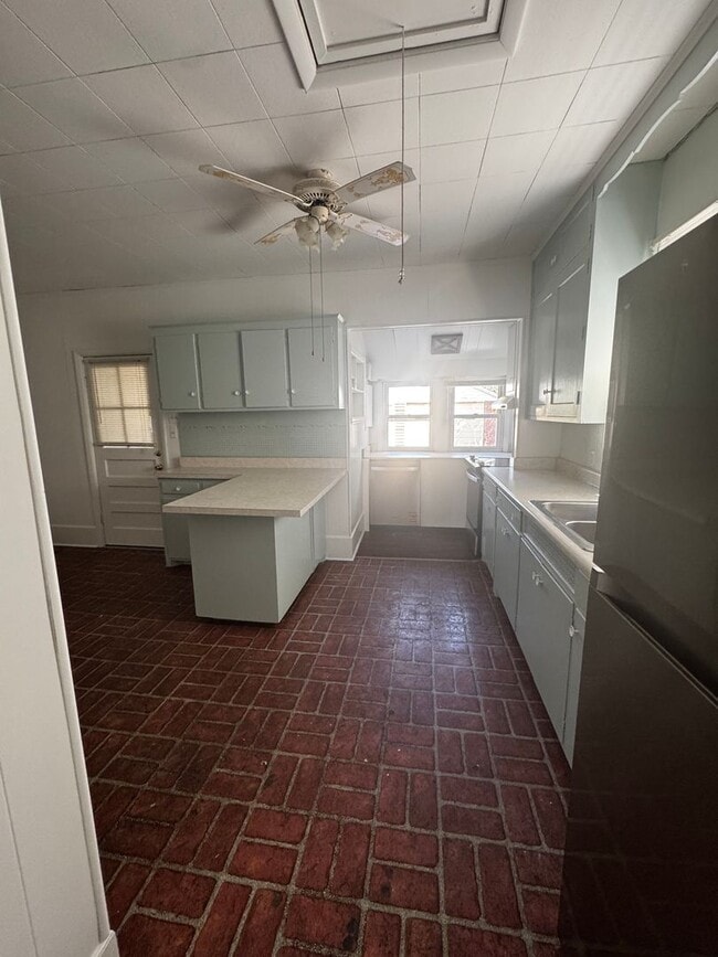 Building Photo - Coming soon to Old Hickory 3 bedroom 2 bat... Rental