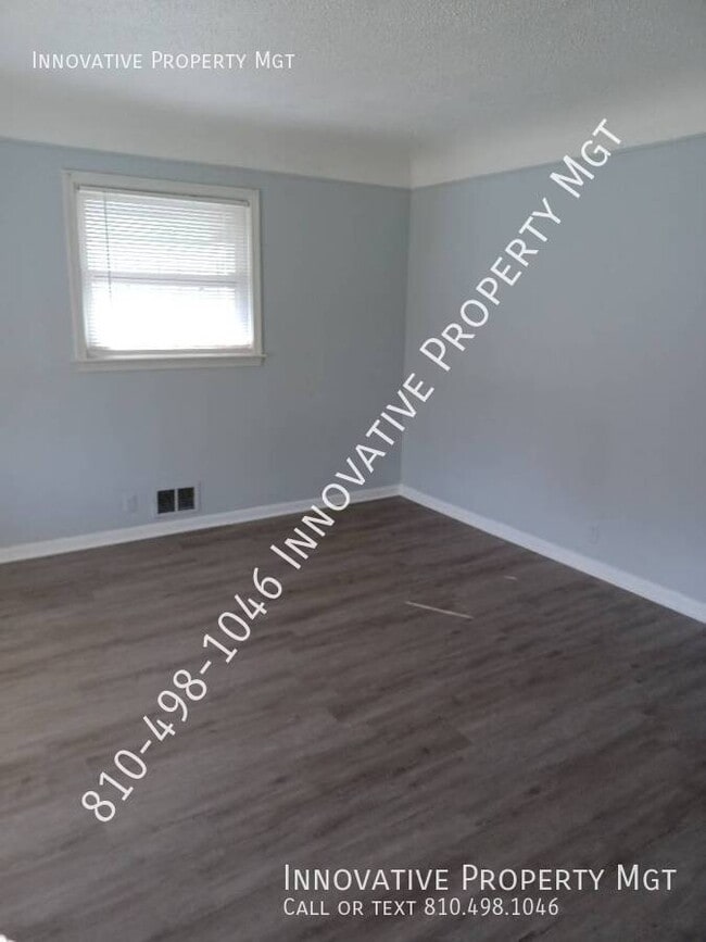 Photo - 2002 Santa Barbara Dr