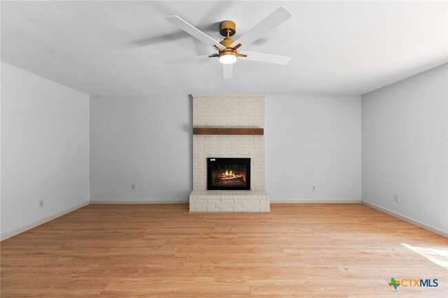 Building Photo - 1808 Moonlight Dr