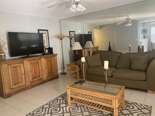 Photo - 542 Normandy Ln Unit 542 Normandy L