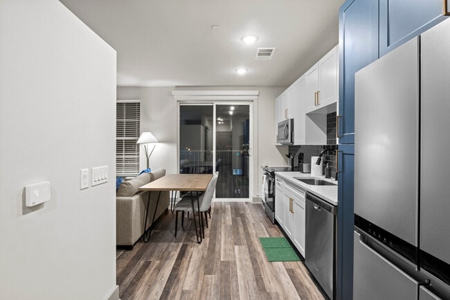 Photo - 2026 Clifton Ave Unit ID1312616P