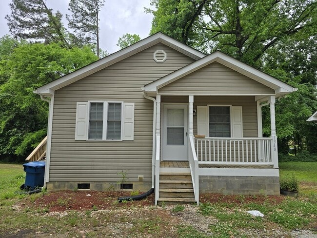 Available Now! Great Durham location newly... - Available Now! Great Durham location newly... Casa