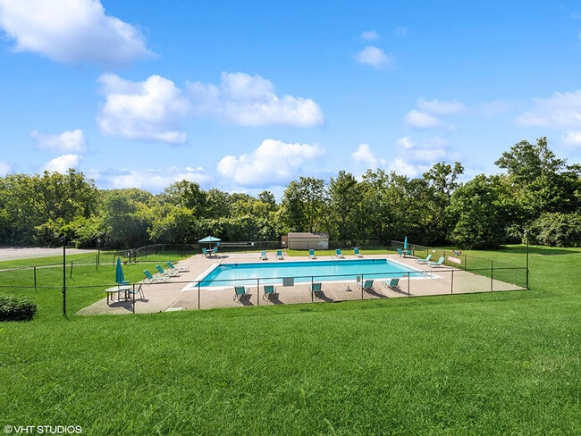 Sparkling Swimming Pool!