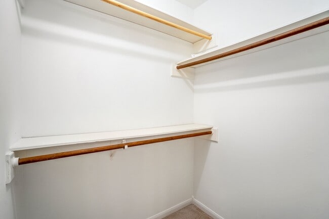 Building Photo - 7607 Wycomb Ln