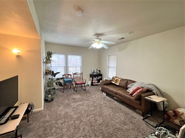 Photo - Convenient location, walking distance to KSU Campus! - Pre-Leasing for 26/27 School Year!