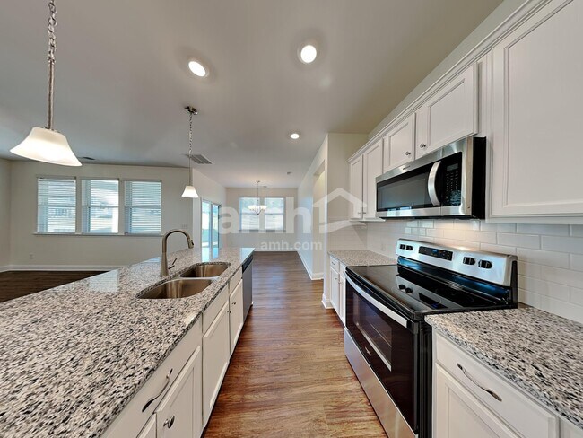 Photo - 104 Brentwood Valley Dr