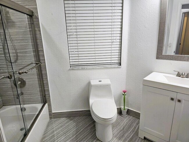 Photo - 8854 W Flagler St