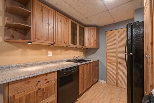 Photo - 1560 Douglas Ave Unit E58