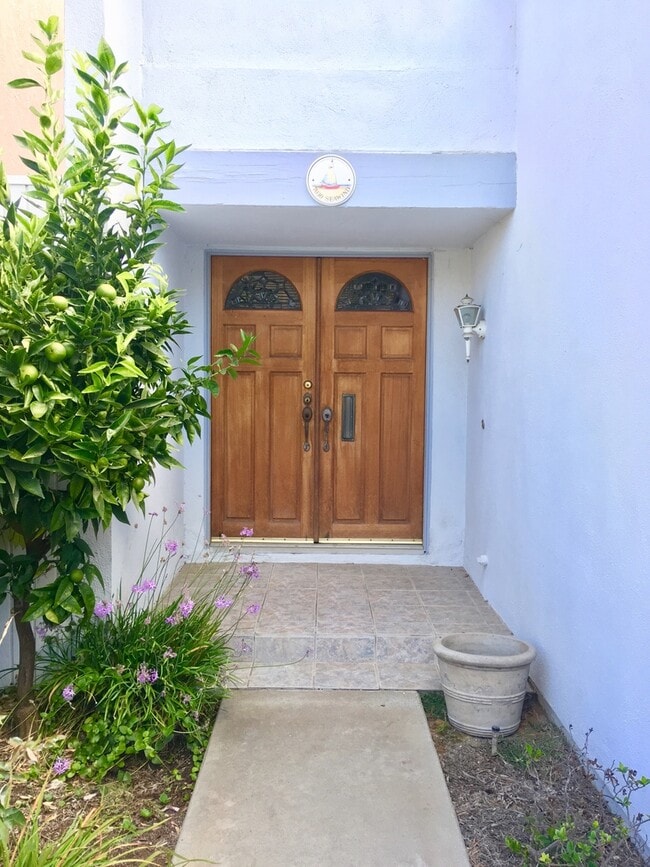 Building Photo - MOVE IN SPECIAL ON AN OUTSTANDING 4 BEDROO... Rental