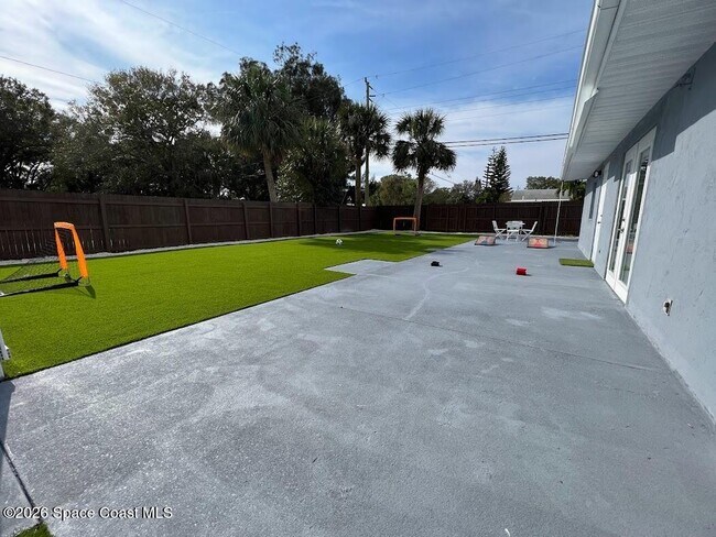 Photo - 1810 Elizabeth St