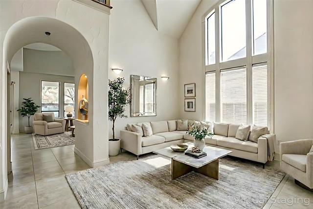 Photo - 602 Logans Ln