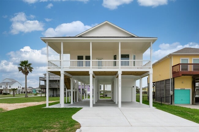 Building Photo - 23107 Miramar Dr Rental