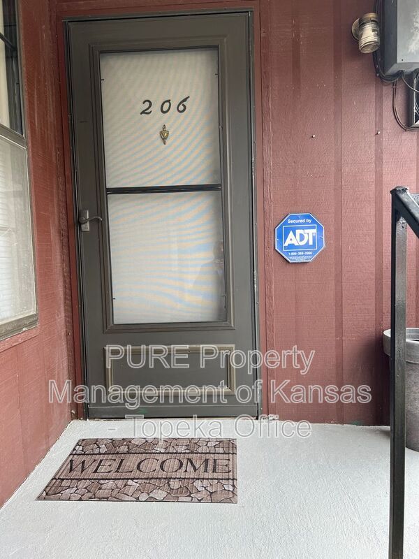 Photo - 3032 SW Lydia Ave