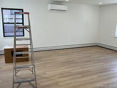 Photo - 43-47 163rd St Unit 2